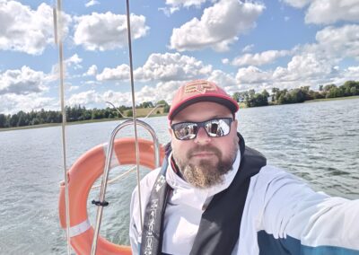 Skipper na jachcie – przygotowanie do żeglugi na wodzie